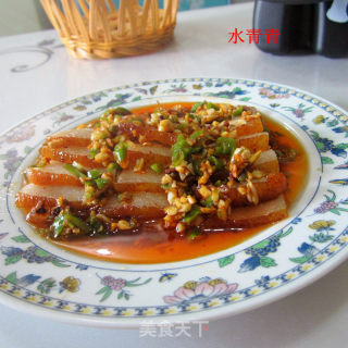 微波红油蒜米腊肉的做法步骤：9