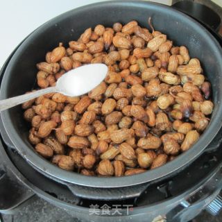 五香花生的做法步骤：3
