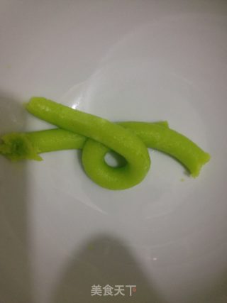 家常凉拌金针菇的做法步骤：3