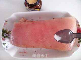 脆皮烧肉的做法步骤：11