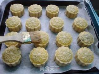 五仁月饼的做法步骤：12