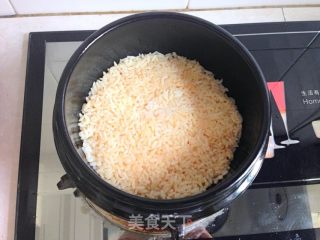 煲仔饭--简单的无可抵挡的美味诱惑的做法步骤：3