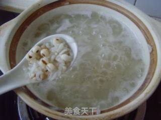健脾补气---山药薏仁芡实粥的做法步骤：4