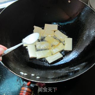 茄子烧豆腐的做法步骤：2