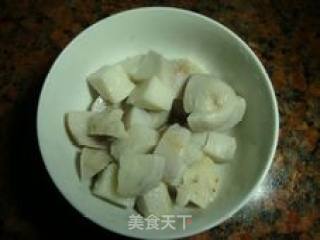 芋头炒肉的做法步骤：3