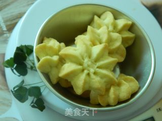 黄油香草曲奇的做法步骤：8