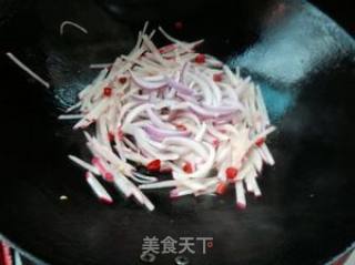 洋葱炒萝卜的做法步骤：5