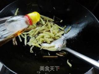 咸蒜苔炒黄瓜的做法步骤：6