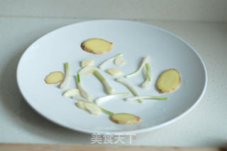 清蒸多宝鱼的做法步骤：2
