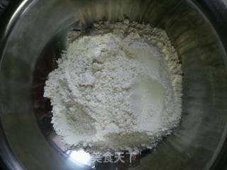 手工胡萝卜面的做法步骤：4
