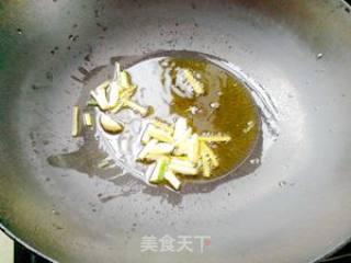 家常快手菜——杏胞菇豆仁炒鸭珍的做法步骤：7
