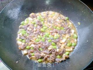 家常快手菜——杏胞菇豆仁炒鸭珍的做法步骤：11