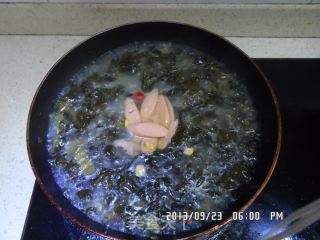 酸菜粉丝汤的做法步骤：6