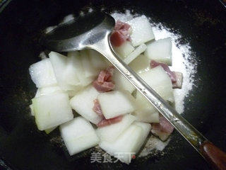 毛豆咸肉冬瓜汤的做法步骤：5