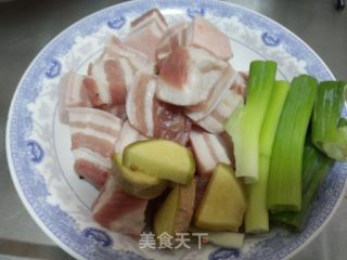 章鱼红烧肉的做法步骤：3