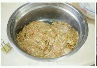 豇豆肉包的做法步骤：2