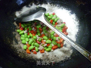 肉末炒毛豆的做法步骤：11