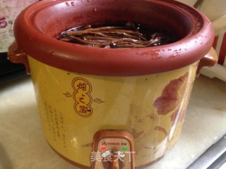 【茶树菇炖鸽子】的做法步骤：11