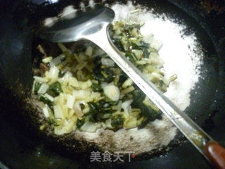 虾肉炒白菜咸齑的做法步骤：4