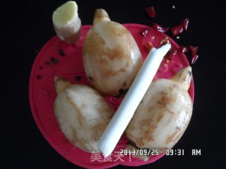 糖醋藕片的做法步骤：1