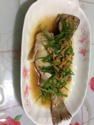 蒸鲈鱼的做法步骤：12