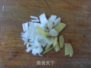 牡蛎豆腐白菜汤的做法步骤：3