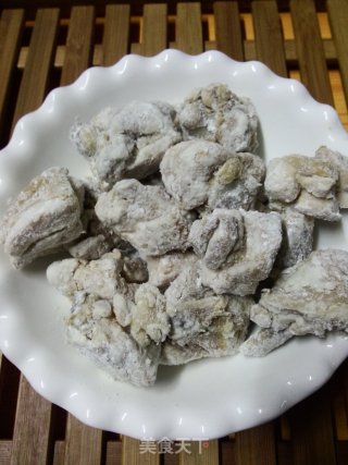酸酸甜甜的美味——酥皮浇汁鸡块的做法步骤：3