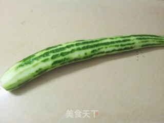 丝瓜炒肉片的做法步骤：2