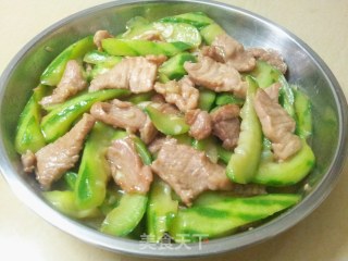 丝瓜炒肉片的做法步骤：8