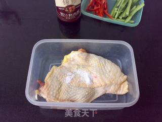 电饭煲BBQ：烤鸡腿的做法步骤：2