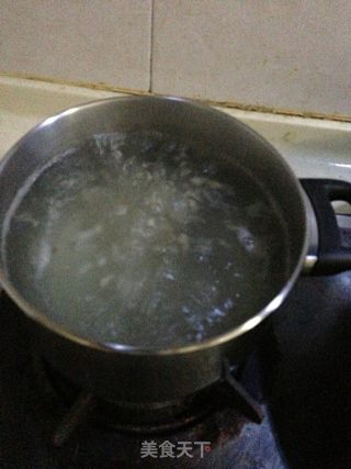 淮山薏米汤的做法步骤：2