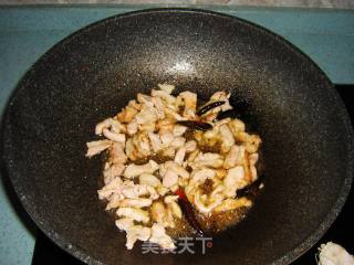 【豇豆肉丝炒面】的做法步骤：7