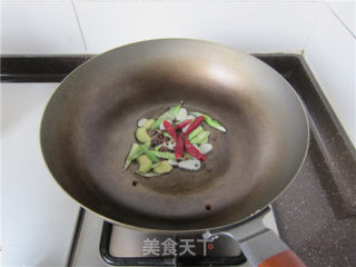 红烧带鱼的做法步骤：8
