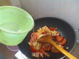 西红柿鸡蛋汤面的做法步骤：9