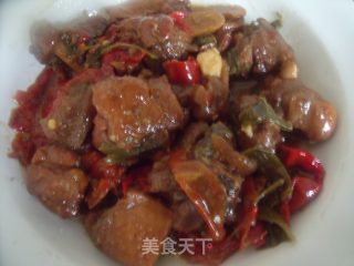 土豆胡萝卜炖鸭腿的做法步骤：1