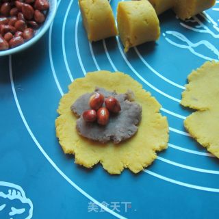 熟面花生馅月饼的做法步骤：4