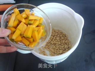 【营养豆浆】——南瓜豆浆的做法步骤：4