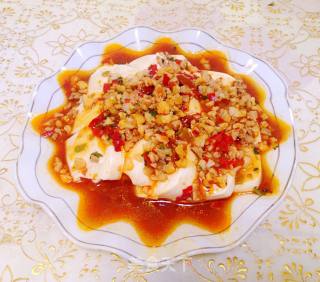 【剁椒菜花蒸豆腐】---不一样的私房蒸菜的做法步骤：9