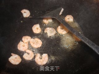 芦笋山药丁炒虾仁的做法步骤：7