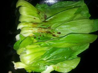 香菇油菜的做法步骤：3