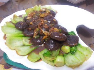 香菇油菜的做法步骤：8