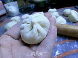 鲜肉生煎包的做法步骤：8