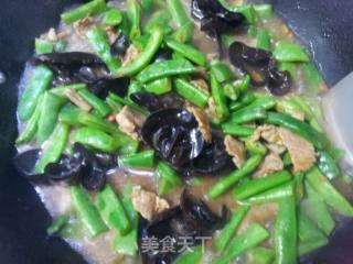 炒豆角的做法步骤：6