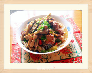 27的烹饪日记——小脆笋烧排骨（正宗宜宾味道）的做法步骤：12