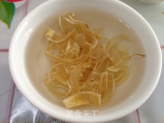 海参鱼胶乌鸡汤的做法步骤：8