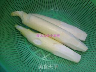 茭白肉丝的做法步骤：1