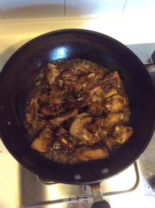 糖醋排骨的做法步骤：4