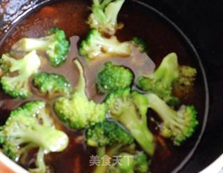 【西兰花豉油鸡】---私房秘制营养均衡的做法步骤：9