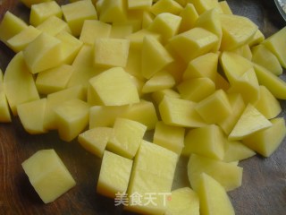 红烧肉炖土豆的做法步骤：3