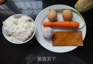 【蚝油鸡蛋炒饭】的做法步骤：1